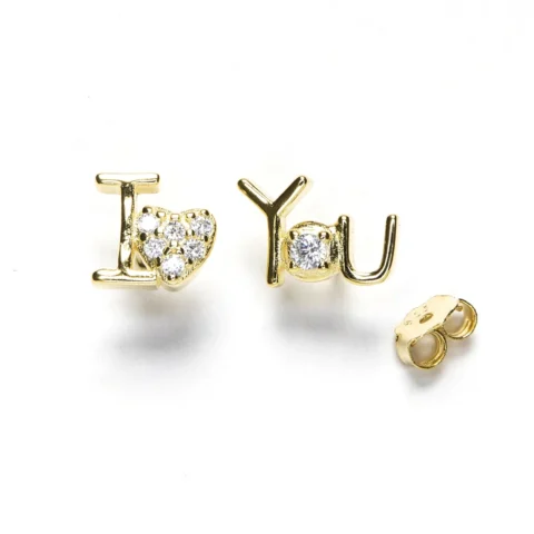 Pendientes Mini Dúo Love Oro en plata de ley 925 sobre fondo blanco